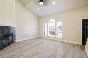 6702 Flamewood Dr, Arlington, TX 76001 - Photo 7