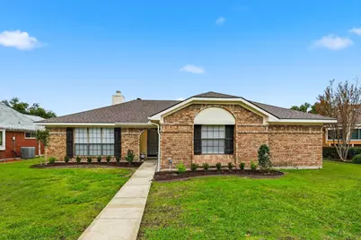 1534 Autumn Breeze Lane, Lewisville, TX 75077 - Photo 1