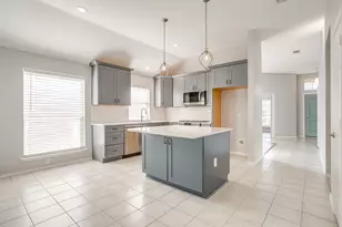 4769 Parkmount Dr, Fort Worth, TX 76137 - Photo 15