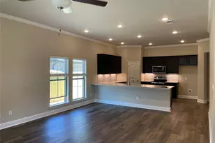 634 Nolan Dr, Sherman, TX 75092 - Photo 3