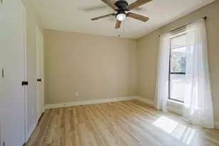 621 Main St, Roanoke, TX 76262 - Photo 21