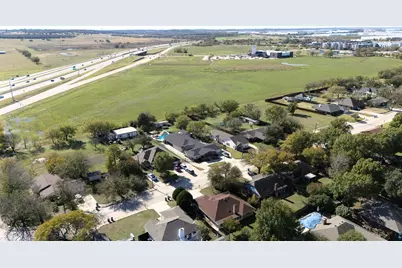 621 Main Street, Roanoke, TX 76262 - Photo 29