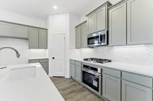 549 Pickett Creek Dr, Aledo, TX 76008 - Photo 9