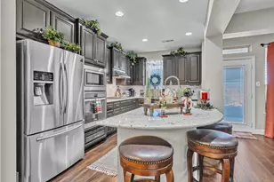 11616 Twining Branch Cir, Fort Worth, TX 76052 - Photo 11