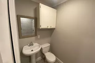 2006 W Northgate Dr, Irving, TX 75062 - Photo 21