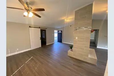 2006 W Northgate Drive, Irving, TX 75062 - Photo 7