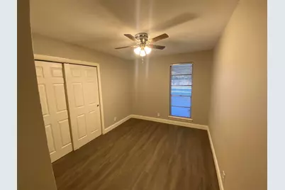 2006 W Northgate Drive, Irving, TX 75062 - Photo 11