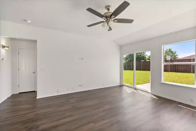 1406 Anglican Drive, Arlington, TX 76002 - Photo 15