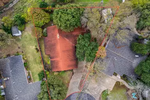 8516 La Jolla Ct, Benbrook, TX 76116 - Photo 13