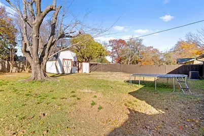 1931 Dennis Street, Irving, TX 75062 - Photo 17