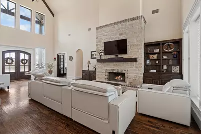 812 S Duncan Creek Court, Weatherford, TX 76087 - Photo 9