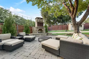 14077 Brookridge Dr, Dallas, TX 75240 - Photo 37