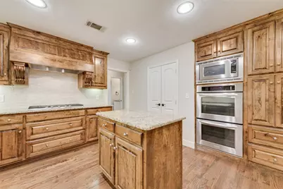 14077 Brookridge Drive, Dallas, TX 75240 - Photo 15