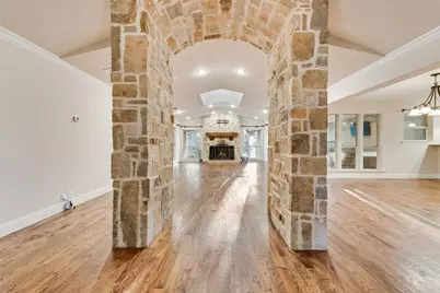 14077 Brookridge Drive, Dallas, TX 75240 - Photo 5