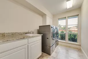 14077 Brookridge Dr, Dallas, TX 75240 - Photo 19