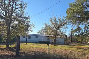 1903 VZ County Rd 4410, Ben Wheeler, TX 75754 - Photo 3