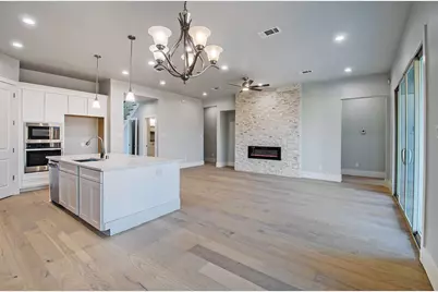 4500 Bevily Drive, The Colony, TX 75056 - Photo 9