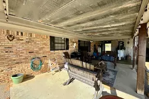 12239 Lovers Ln, LaRue, TX 75770 - Photo 37