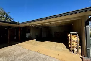 12239 Lovers Ln, LaRue, TX 75770 - Photo 33