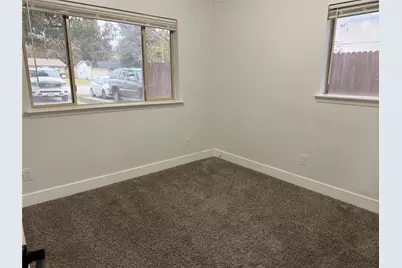 2847 W Rochelle Road, Irving, TX 75062 - Photo 9