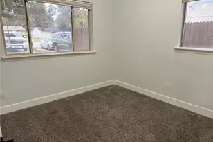 2847 W Rochelle Rd, Irving, TX 75062 - Photo 9