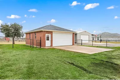 6935 H Lively Road, Ponder, TX 76259 - Photo 5