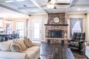 1007 Huisach St, Mexia, TX 76667 - Photo 3