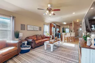 113 Halifax Cir, Palmer, TX 75152 - Photo 3