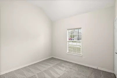 2907 Crystal Way, Grand Prairie, TX 75052 - Photo 27