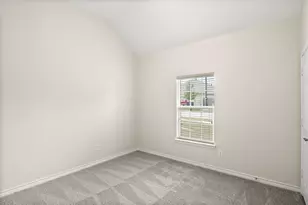 2907 Crystal Way, Grand Prairie, TX 75052 - Photo 27