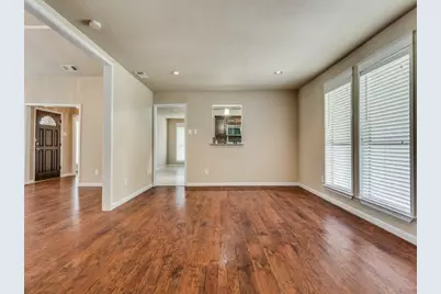 7701 Salzburg Drive, Rowlett, TX 75089 - Photo 3