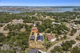 3612 Broken Bow Dr, Granbury, TX 76048 - Photo 29