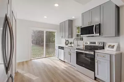 1413 Shelburne Street, Waco, TX 76711 - Photo 11