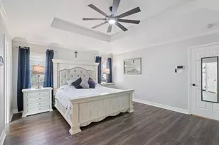 325 Cottonwood Ln, Hurst, TX 76054 - Photo 19