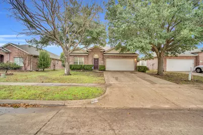 2755 Sun Rise Lane, Grand Prairie, TX 75052 - Photo 29