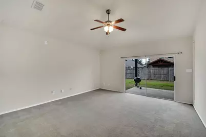 2755 Sun Rise Lane, Grand Prairie, TX 75052 - Photo 7