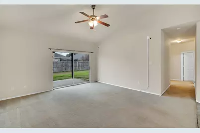 2755 Sun Rise Lane, Grand Prairie, TX 75052 - Photo 23