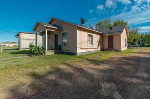 616 Main St, Sulphur Springs, TX 75482 - Photo 1