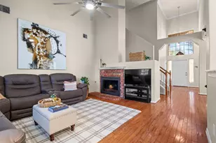 1017 Tanglewood Ln, Flower Mound, TX 75028 - Photo 9