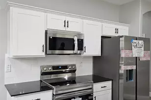 200 E 1st N St, Kaufman, TX 75142 - Photo 9