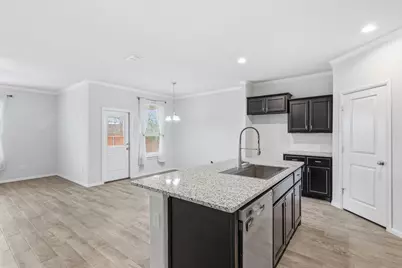 9428 Red Brush Trail, Fort Worth, TX 76131 - Photo 7