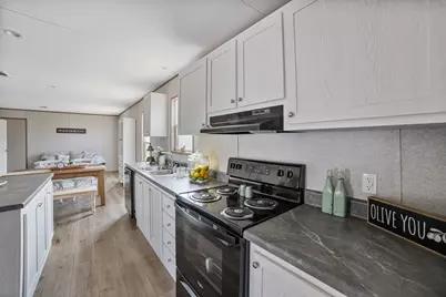 300 Huddleston Road, Sunset, TX 76270 - Photo 17