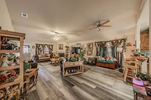 2937 Mayfair Ln, Lancaster, TX 75134 - Photo 11