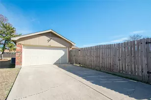 2611 Brandywyne Dr, Carrollton, TX 75007 - Photo 23