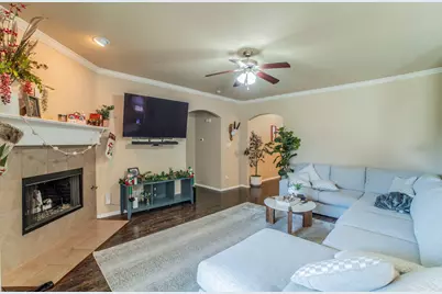 513 Greenvale Court, Saginaw, TX 76179 - Photo 5