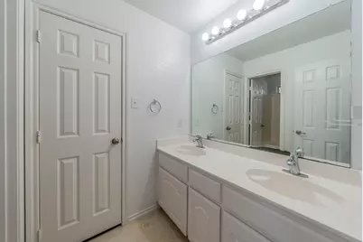 7042 Hedgebrook Drive, Dallas, TX 75249 - Photo 25