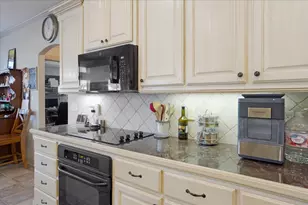 1033 Addison Ave, Pottsboro, TX 75076 - Photo 17