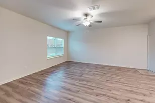 316 Marsh Ln, Princeton, TX 75407 - Photo 9