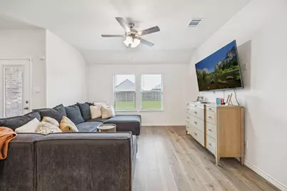 645 Blissful Bend, Lavon, TX 75166 - Photo 3