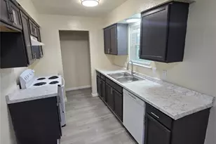 2646 Concord Ln, Lancaster, TX 75134 - Photo 3